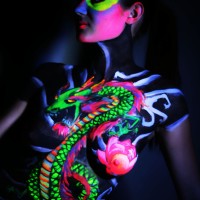 Body painting gallery: Glow
