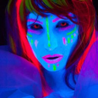 York photographer to display neon body painting photos at Mulberry Studios in Lancaster
