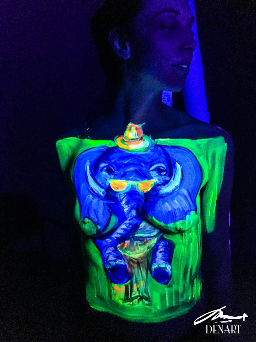 Paint in the Dark™: UV Body Painting for Couples [Class in NYC